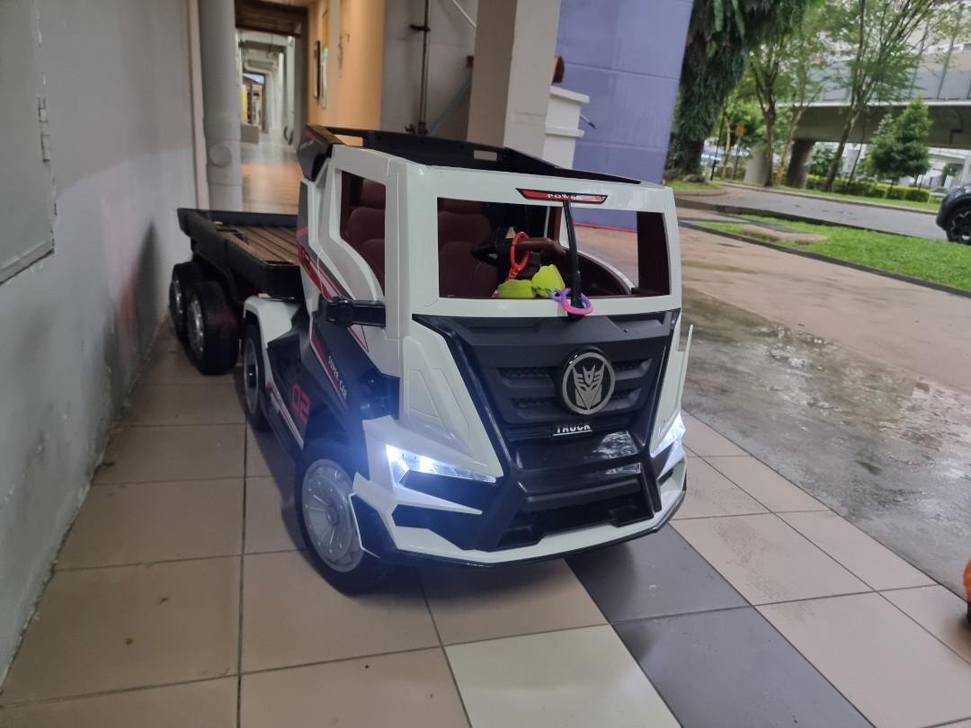 Remote control lorry for kids, Hobbies & Toys, Toys & Games on Carousell