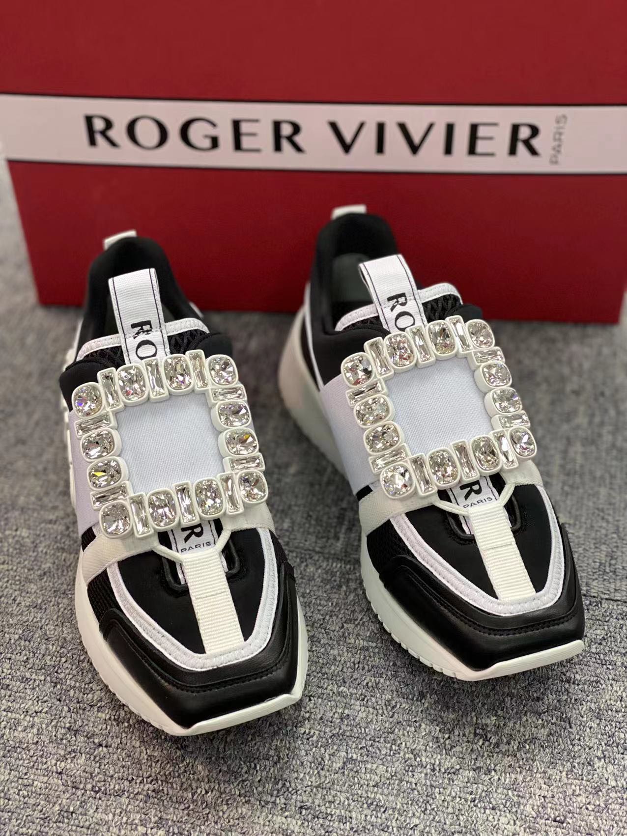 定価16万以上Roger vivier limited edition 39 - ハイヒール/パンプス