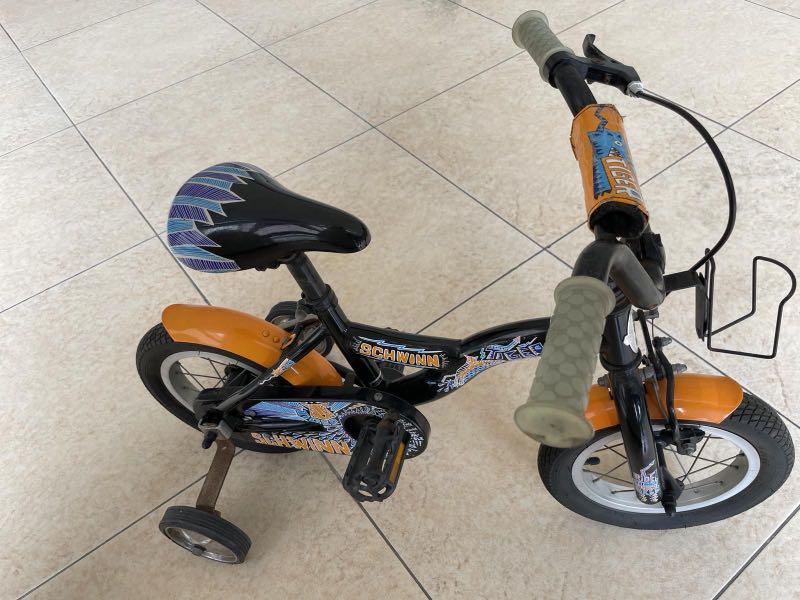 Schwinn tiger outlet 12 inch bike