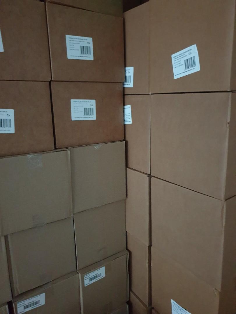 [BULK CLEARANCE SALES] POKEMON TCG CELEBRATIONS 25TH ANNIVERSARY FUSION STRIKE PIKACHU V UNION