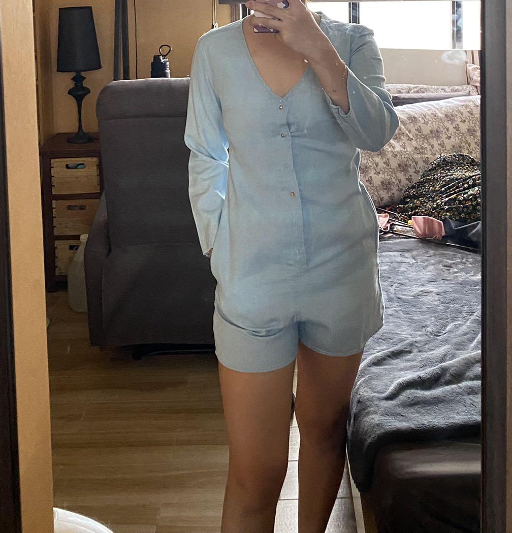 Sm woman long sleeves romper (Category: Rompers) located in Manila. Submitted by crizzy01 (Listing ID 1153585564, Image 2). Description: Never been used. No tag. .