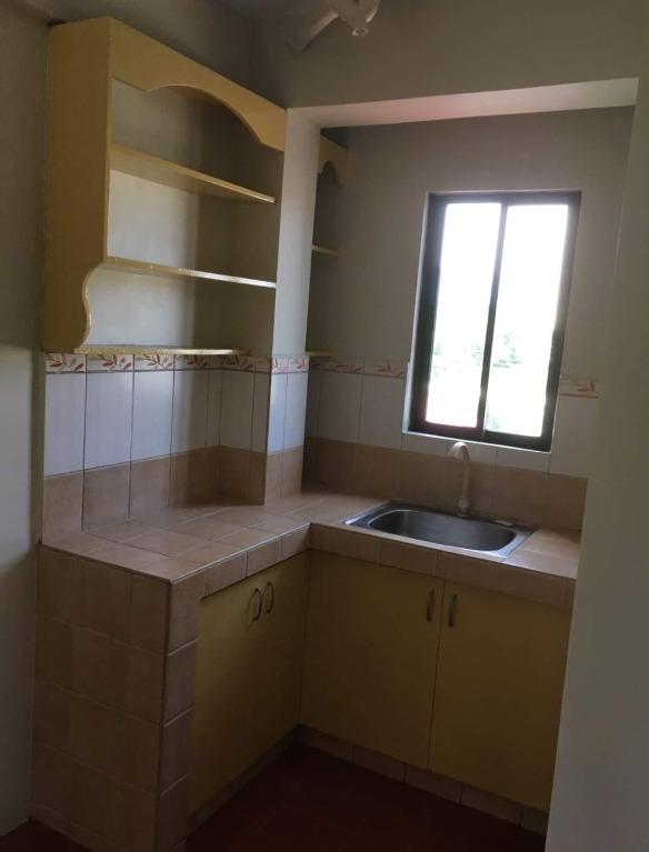 Solo Room for Rent (along Dr. Sixto Antonio Ave., Rosario, Pasig