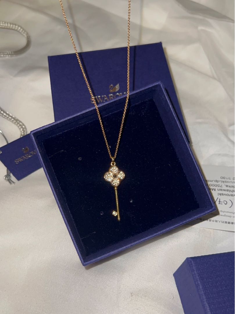 Van cleef new arrivals key necklace