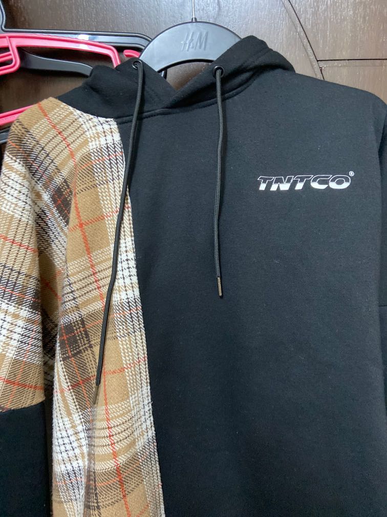 Men tartan & online letter graphic drawstring hoodi