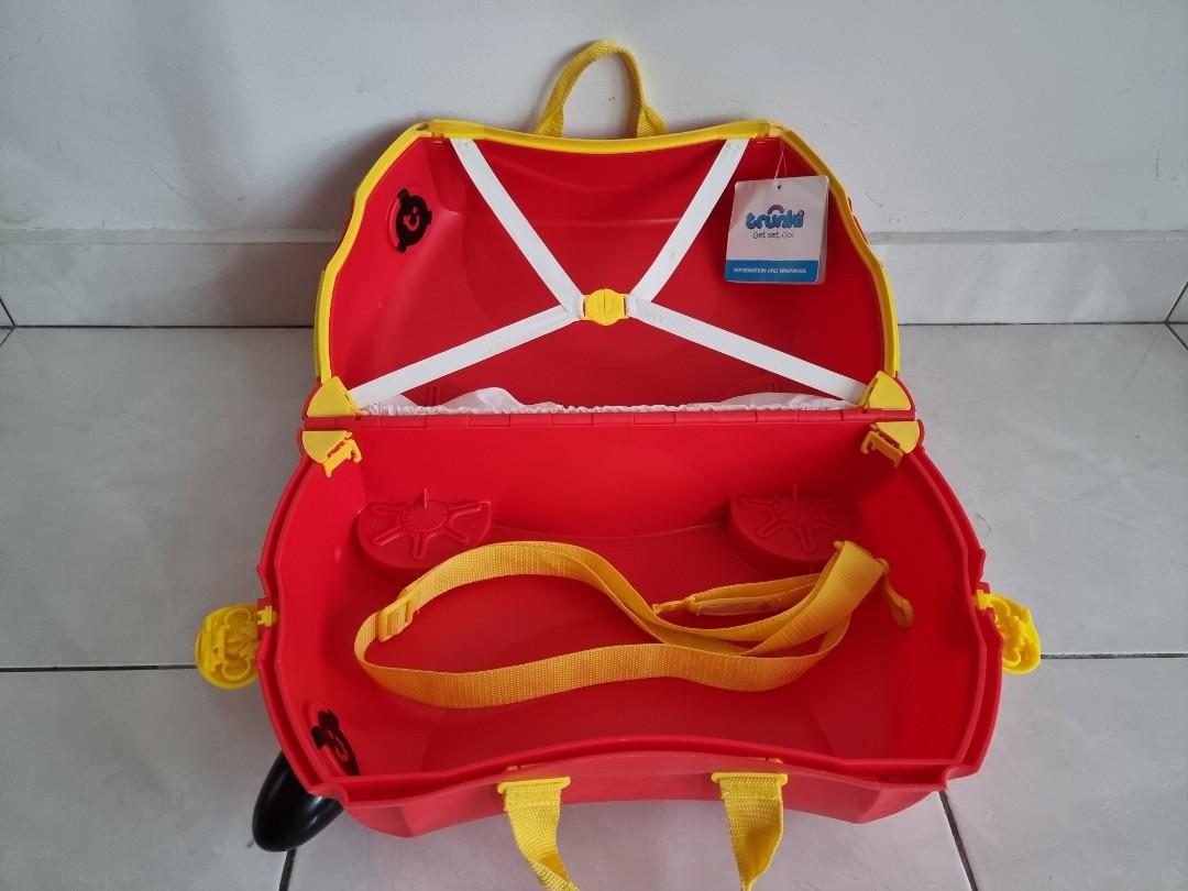 Rocco race car trunki top