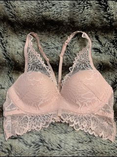 (Category: ) located in . Submitted by ohnonahh (Listing ID 1153661571, Image 1). Description: .