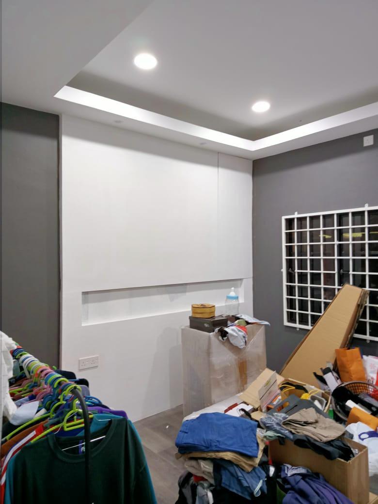 Wallpaper Kuantan, Furniture & Home Living, Home Decor, Wall Decor on