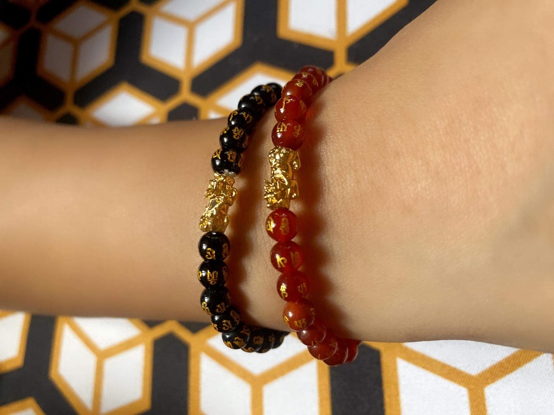 Gold piyao online bracelet price