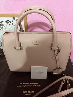 (Category: ) located in . Submitted by thewwardrobe (Listing ID 1153922973, Image 1). Description: .