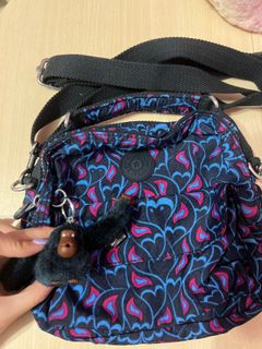 (Category: ) located in . Submitted by thewwardrobe (Listing ID 1153924101, Image 1). Description: .