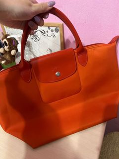 (Category: ) located in . Submitted by thewwardrobe (Listing ID 1153918477, Image 1). Description: .