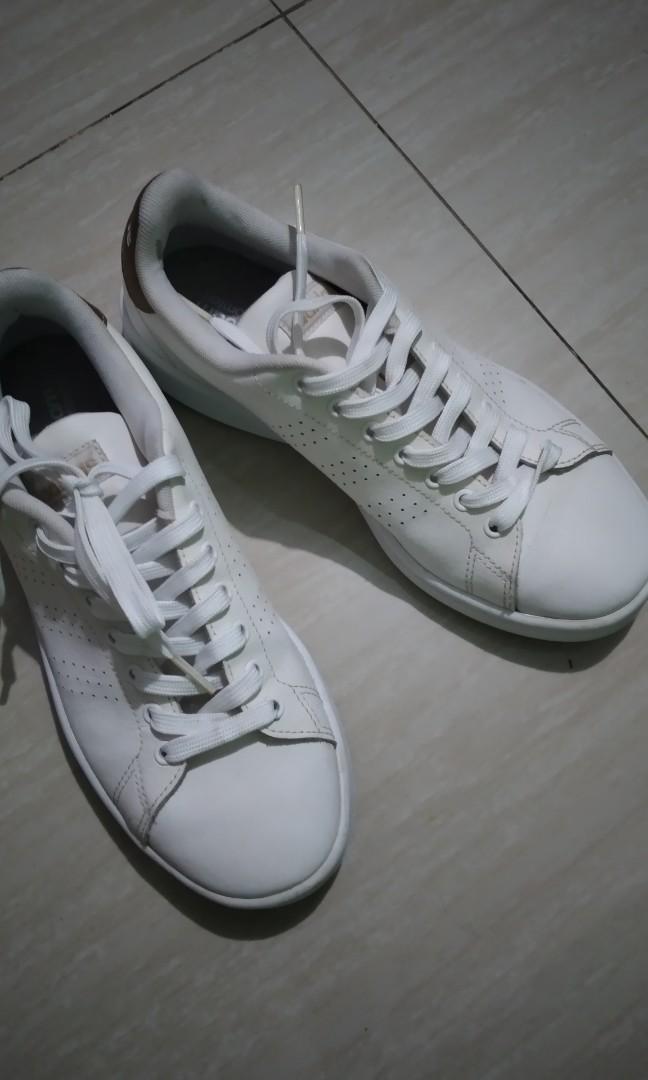 adidas advantage gold