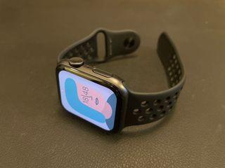 apple watch series 5 44 mm nike