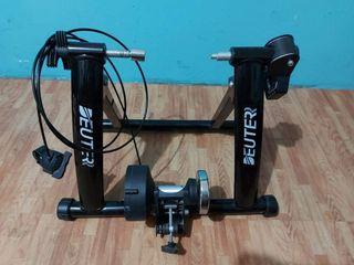 Bike Trainer with remote and riser block