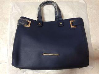 Perlini bags singapore store