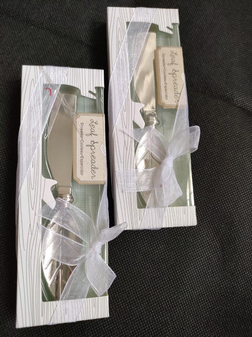 Bread spreader (Category: Everything Else) located in Singapore. Submitted by busyclean (Listing ID 1153841308, Image 1). Description: 2 nos. available. ( 1 Sold ).