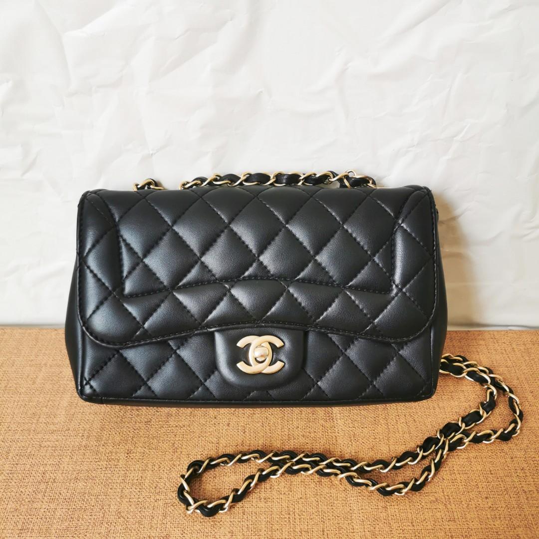 Chanel chic flap bag online