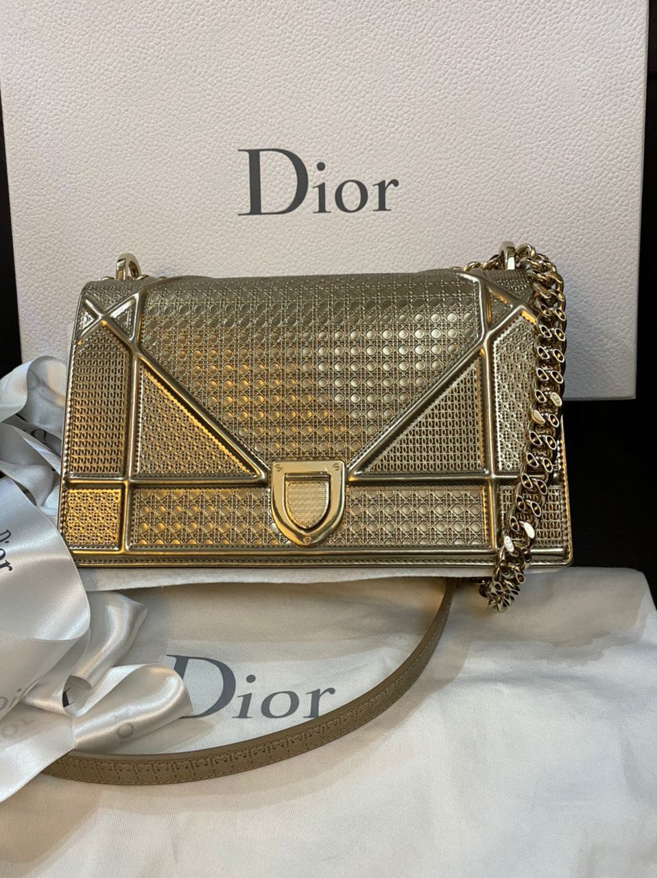 Diorama leather crossbody bag Dior Gold in Leather - 18490395