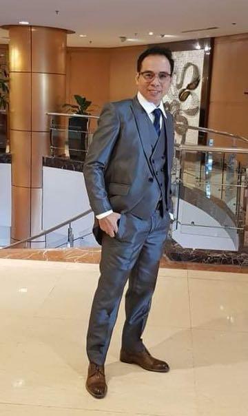 Coat and tie (Category: Sets & Coordinates) located in Marikina City. Submitted by boutiquekoh (Listing ID 1153859953, Image 1). Description: Worn lng saglit Made to order for 12k Class A fabric po.