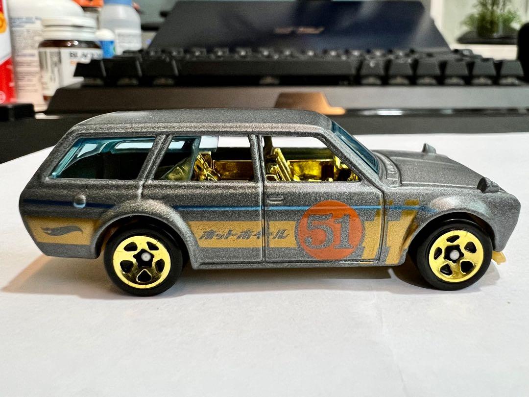 HOT WHEELS 2019 SATIN & CHROME 51ST ANNIVERSARY '71 DATSUN 510 WAGON 
