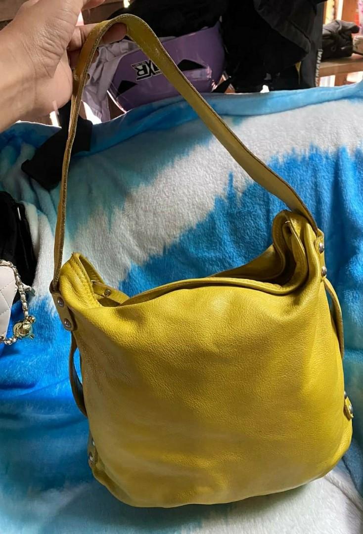 Innue 2025 shoulder bag