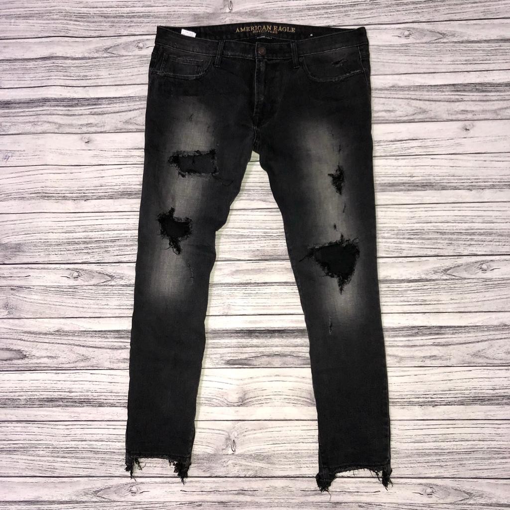 Jeans ripped american eagle size 36 