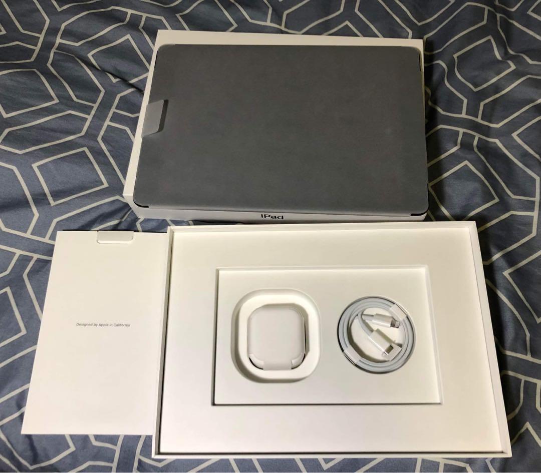 NEW iPad 9th Gen (2021) (Category: iPad) located in Makati City. Submitted by pixelsandpoems (Listing ID 1153882444, Image 3). Description: ipad 2021 9th generation, 256gb, Brand New (opened but never used) Has initials at the back.