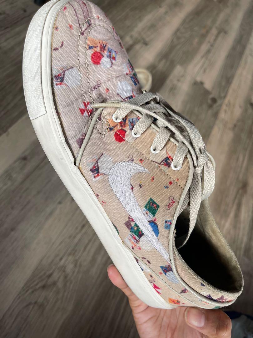 stefan janoski beach