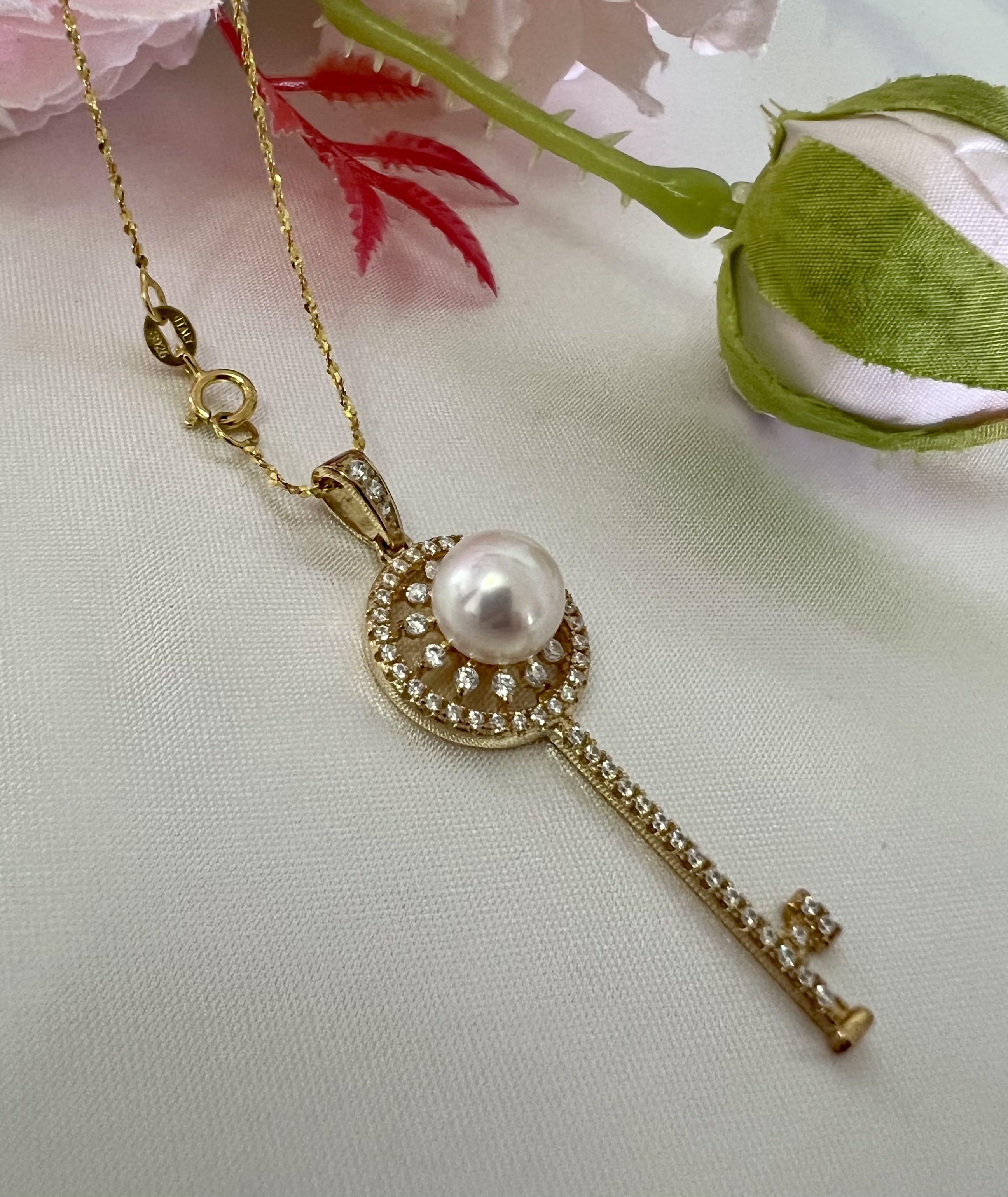 Natural Genuine Akoya pearl S925 sterling silver key pendant