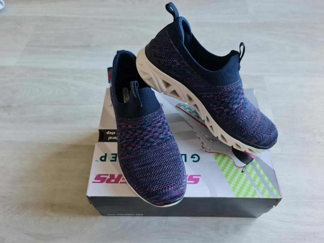 memory foam running shoes