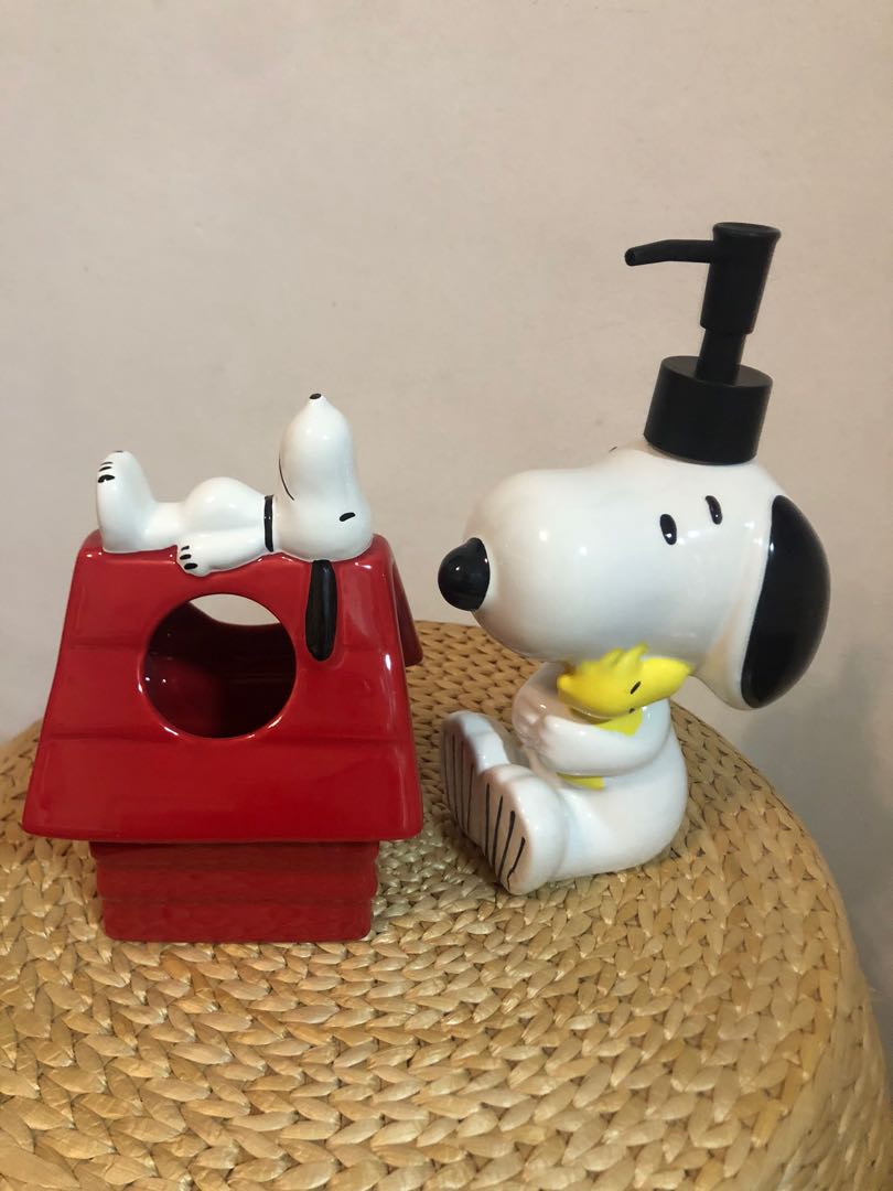 Snoopy Dispenser and Toothbrush Holder (a set), Furniture & Home Living