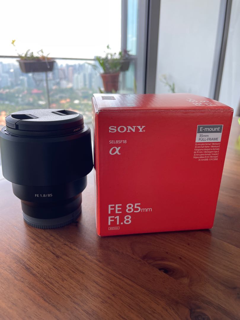 Sony 85mm 1.8, Photography, Lens & Kits on Carousell