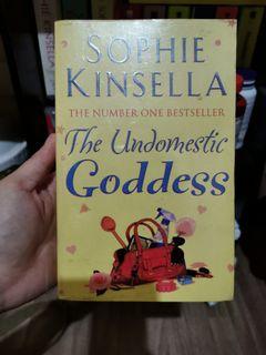 The Undomestic Goddess by Sophie Kinsella