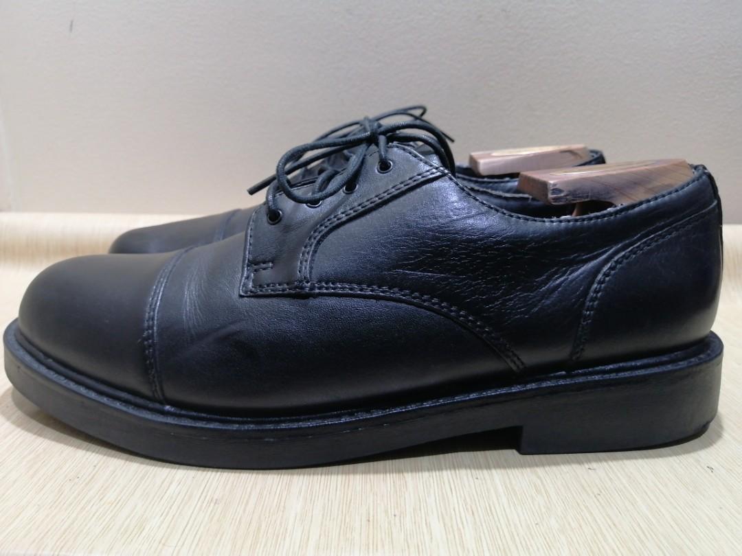 Thom McAn Size 8.5 Men s Leather Formal Shoes Men s Fashion