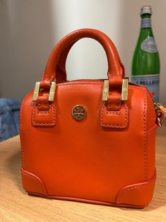 （分類：）位於 。 由 ariaaria_ 提交（商品編號 1153893680，圖片 1）。簡介： 。