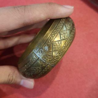 vintage brass bangle bracelet