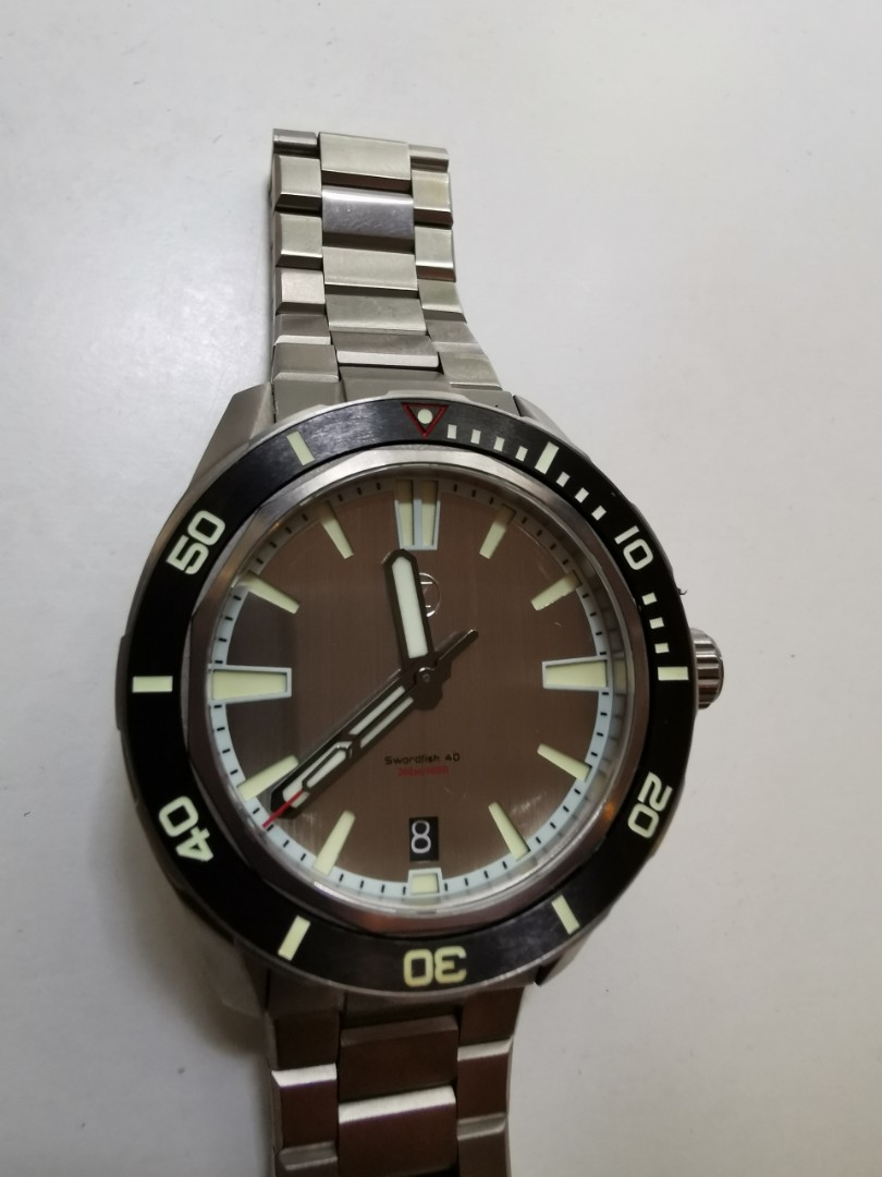 Zelos Swordfish Satin Titanium Automatic Men's Dive Watch 200 meters