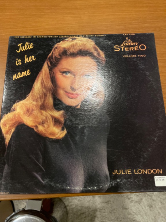 12” Vinyl, female vocal: Julie London Julie is her name Volume II