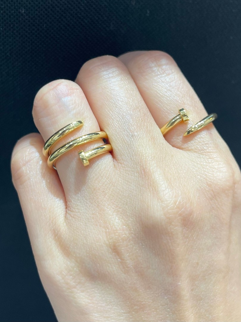 Diamond Nail Ring, Polished 18K Gold | David Webb New York