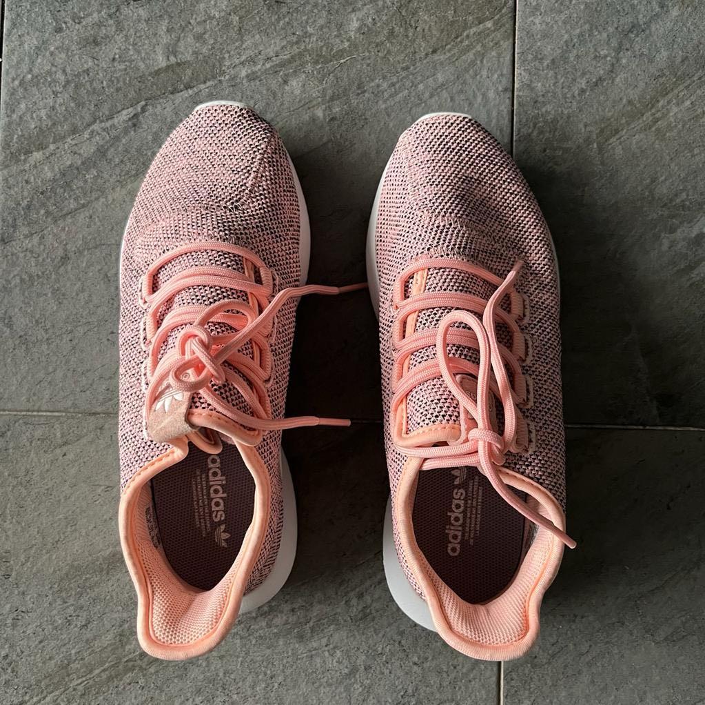 Adidas tubular shadow women's outfit sales