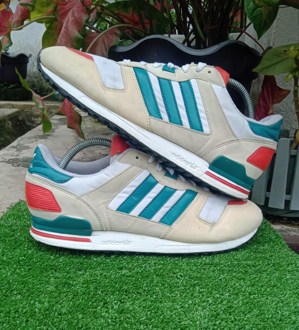 Adidas zx 700 outlet 44