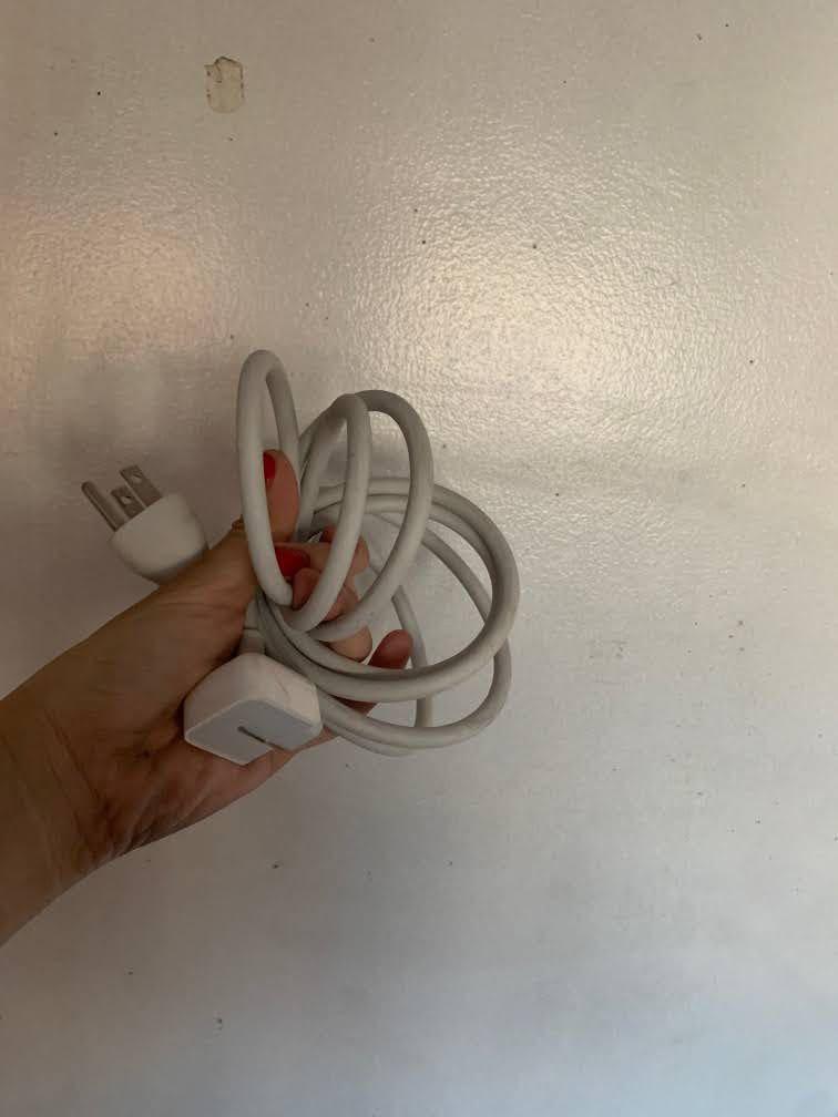 APPLE EXTENSION CORD, Computers & Tech, Parts & Accessories, Chargers