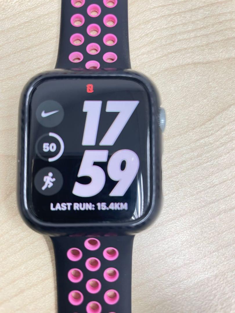 Apple Watch 5 44mm NIKE, Mobile Phones \u0026 Gadgets, Wearables \u0026 Smart Watches  on Carousell