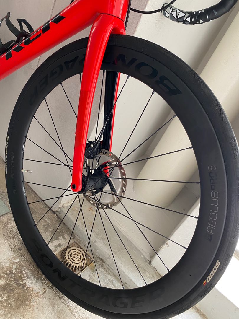 Bontrager Aeolus Pro 5 carbon disc wheelset, Sports Equipment, Bicycles ...