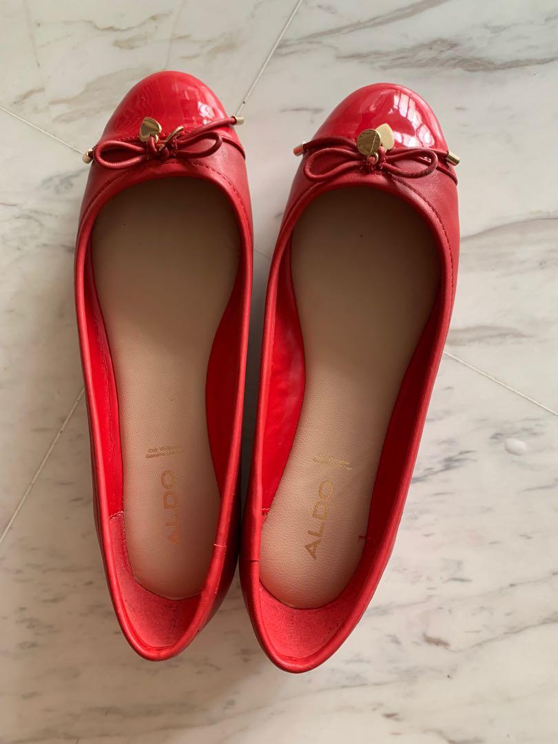 Aldo red clearance flats
