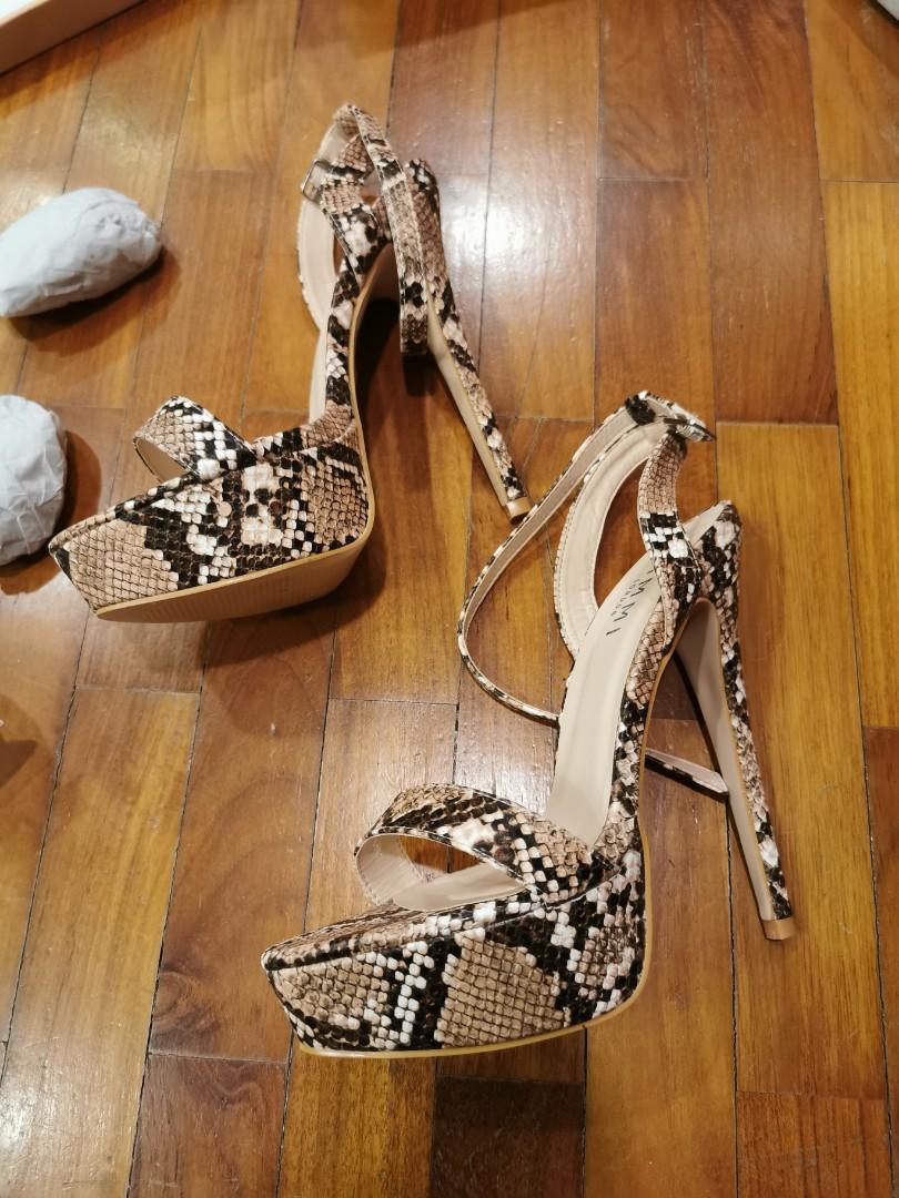 Simmi snakeskin heels top
