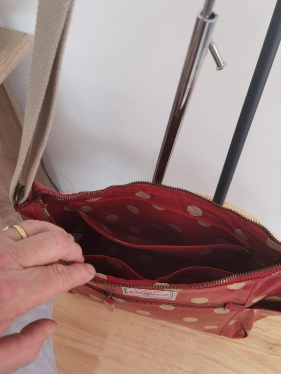 Button spot heywood shoulder bag sales