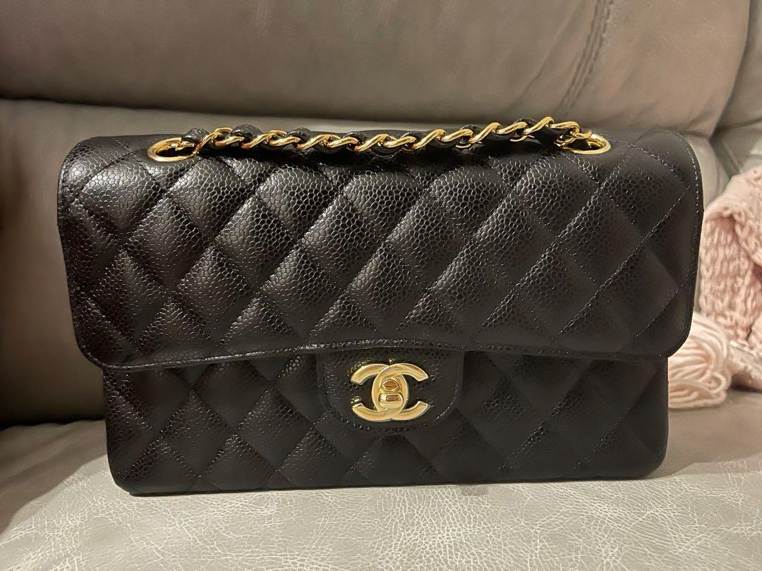 BNIB Chanel 18B Rectangular Mini Black Caviar LGHW, Luxury, Bags