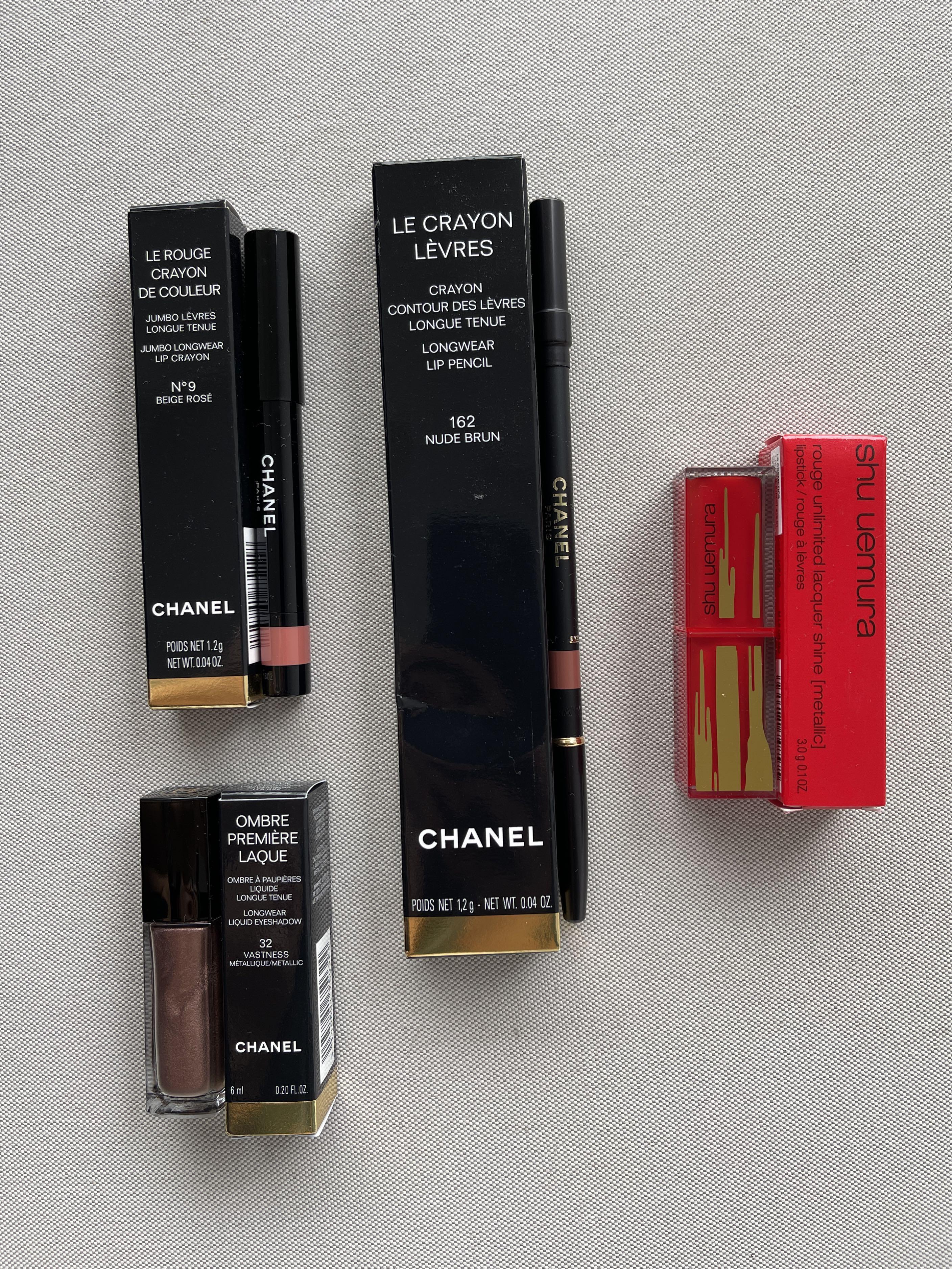 Chanel Lipstick & liquid eyeshadow Shu Uemura Rouge unlimited