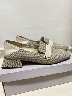 （分類：）位於 。 由 kaaamee 提交（商品編號 1153986031，圖片 1）。簡介： 。